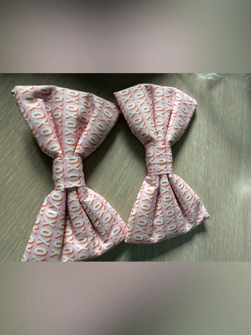 New (2) Anthropologie Hugs And Kisses Lady Bow collar attachment for dogs